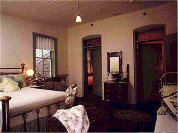 Corner George Inn Bed & Breakfast (Adults Only) Maeystown Exteriör bild